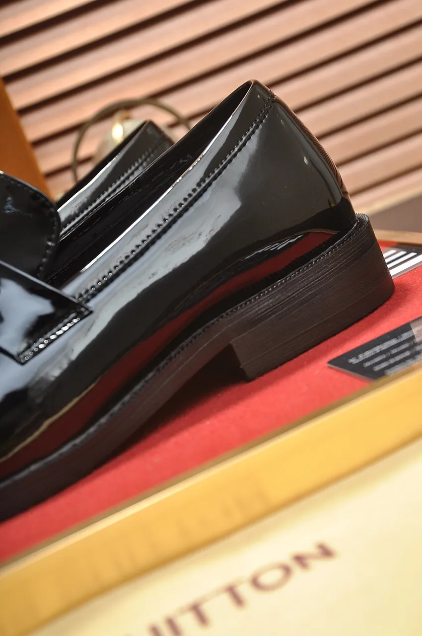 Men's shoes💰460💶【LOUIS VUITTON】(sheepskin lining) new cowhide LV formal shoes🎩🎩❗️🆘made one to one at the counter🎩original quality, imported cowhide upper➕full sheepskin lining➕original rubber outsole, {high quality visible}👣Size: 38-45 (45 custom-made)